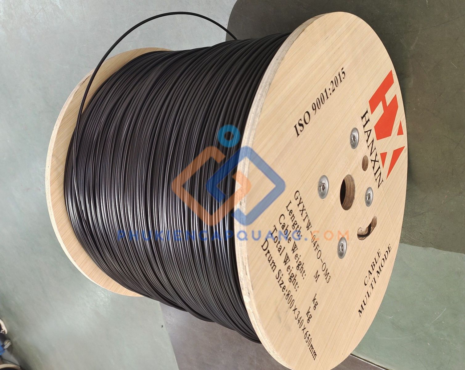 cap-quang-gyxtw-4fo-om3-hanxin