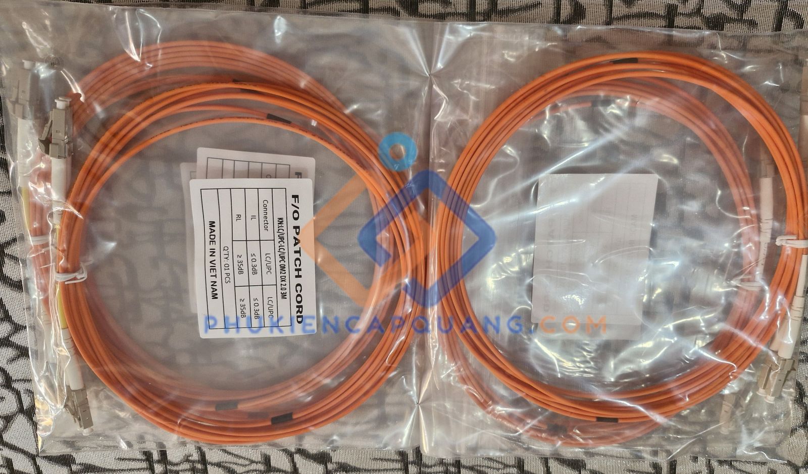 day-nhay-quang-om2-lc-lc-duplex-dai-1m-multimode-gia