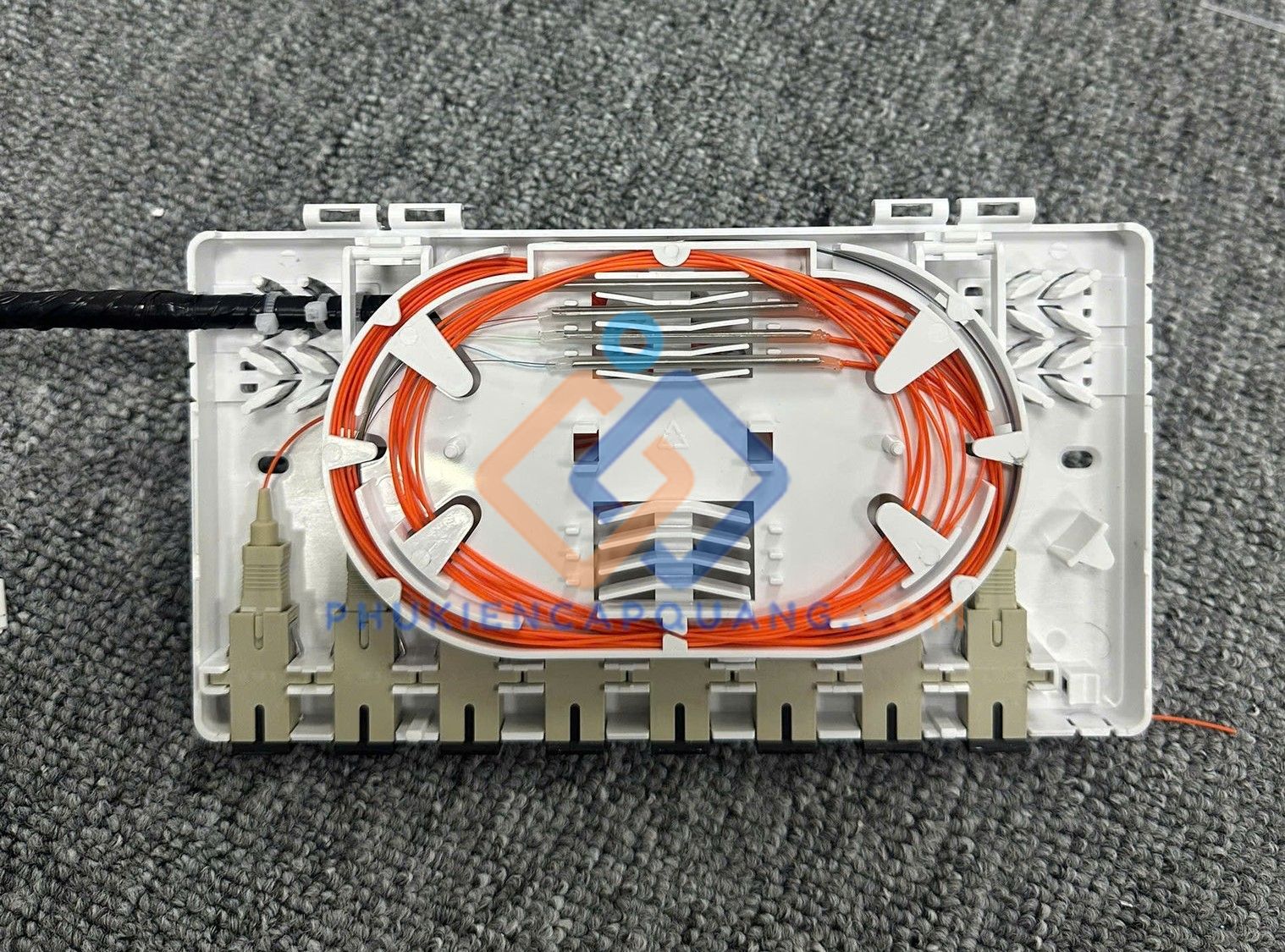 hop-phoi-quang-8fo-odf-multimode-om2-chuan-sc hop-phoi-quang-8fo-odf-multimode-om2-chuan-sc