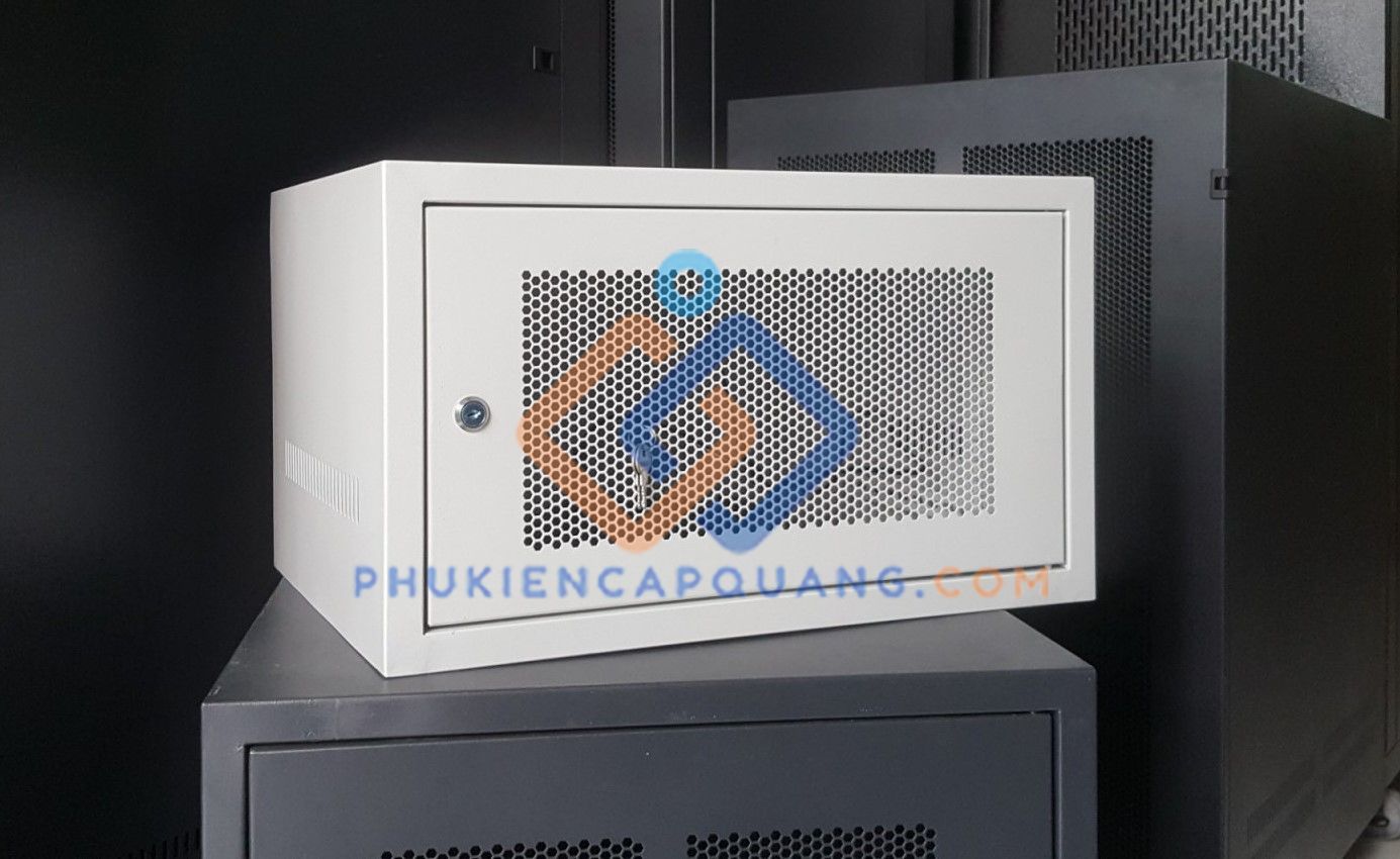 tu-rack-6ud400-treo-tuong-mau-trang
