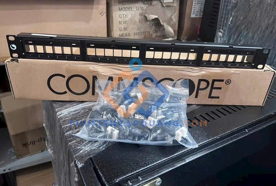 patch-panel-24-cong-ma-9-1375055-2-cat6-commscope-chinh-hang