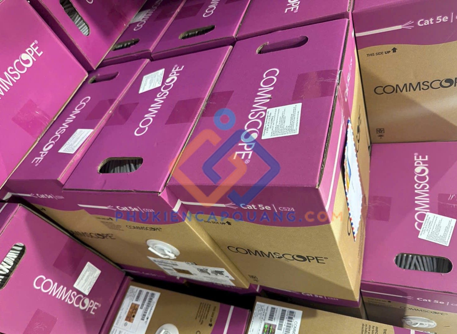 cap-mang-ftp-chong-nhieu-cat5e-219413-2-commscope