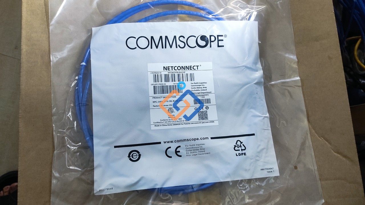 day-nhay-mang-cat5e-commscope-amp-dai-3m-co155d2-0zf010