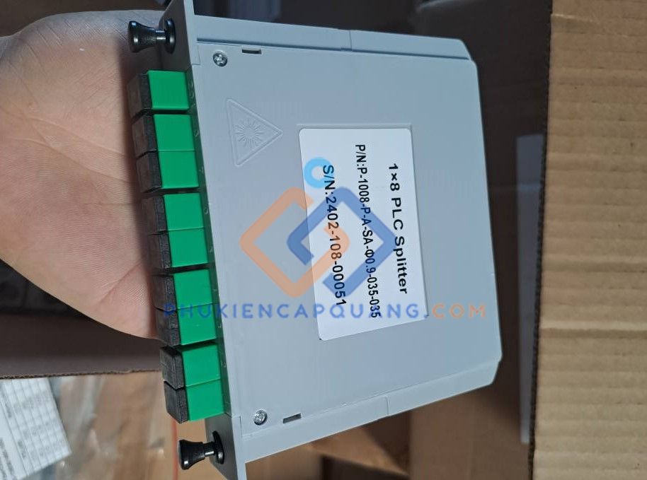 bo-chia-box-1x8-sc-apc