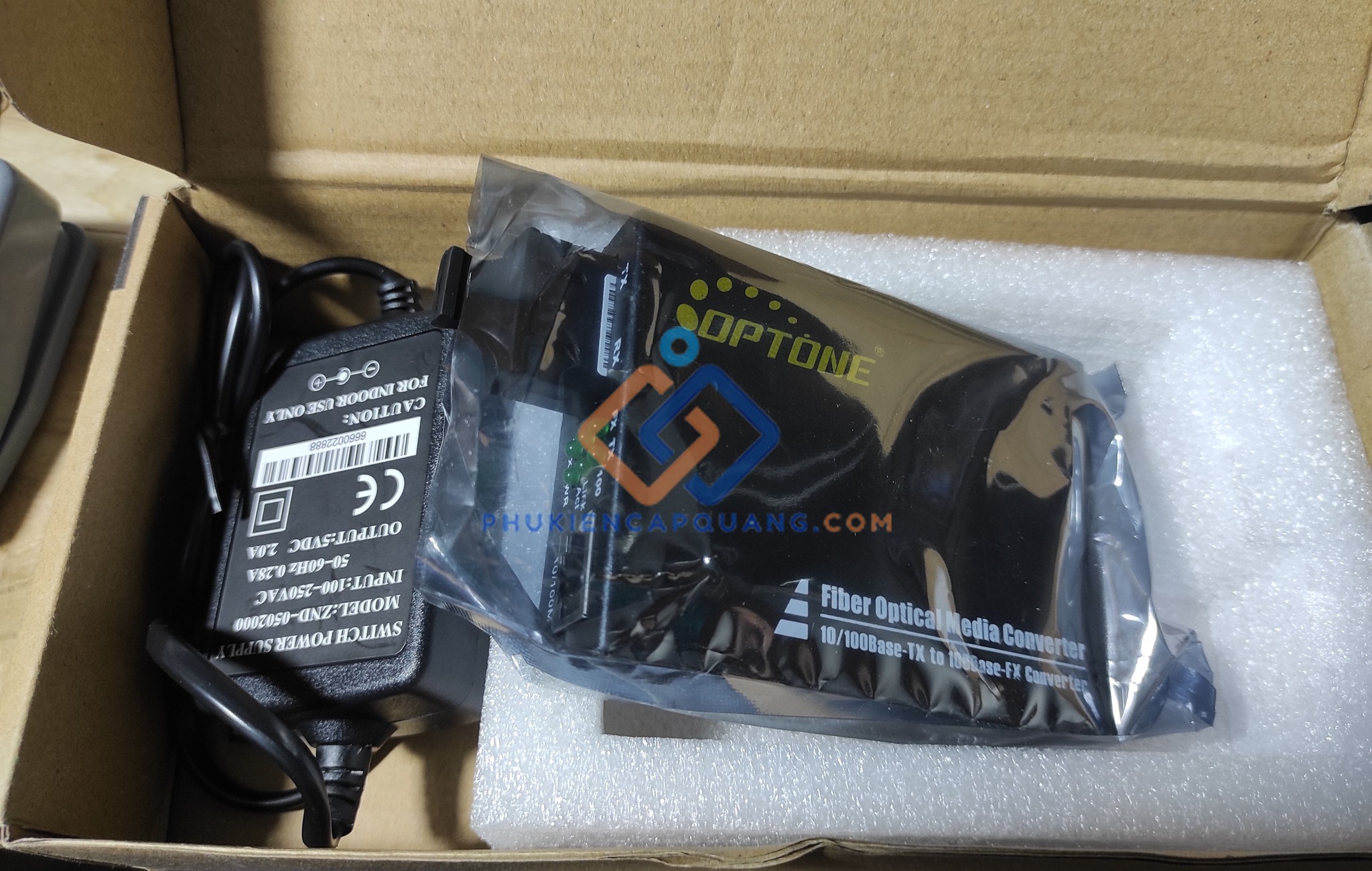 Tìm hiểu về Bộ chuyển đổi quang điện Converter quang Optone