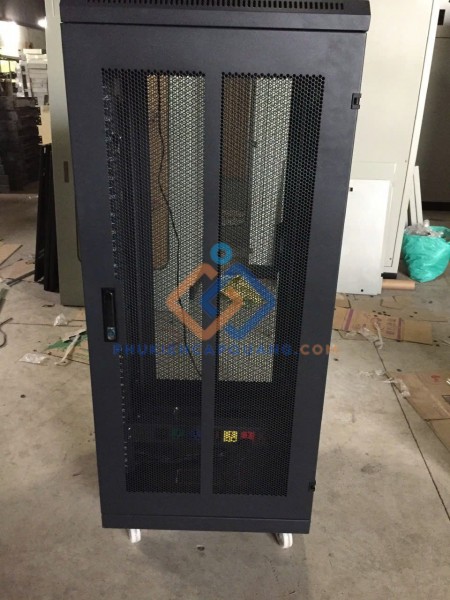 Tủ mạng rack 32U D800