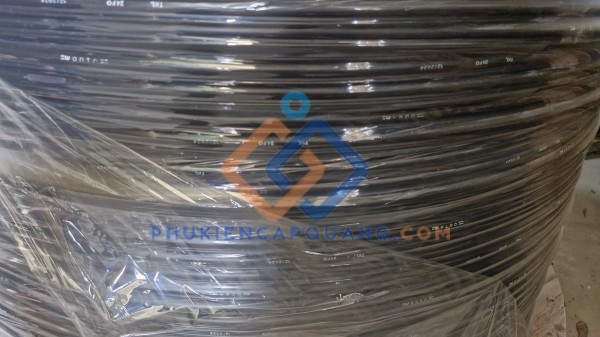 Cáp quang 24Fo treo kim loại