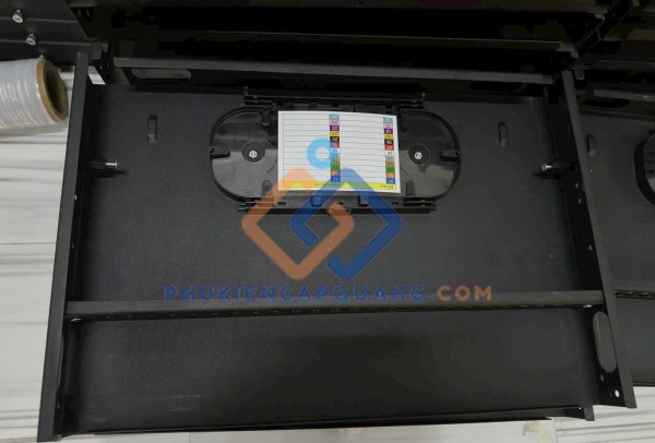 Hộp phối quang 24Fo multimode OM3 SC/UPC