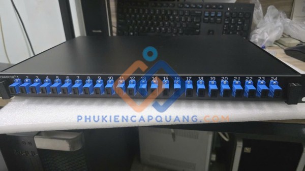 Hộp phối quang 12Fo Commscope 2-1206138-4