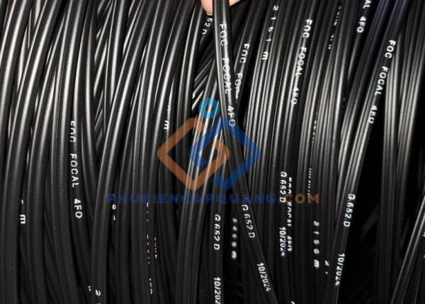 Cáp quang Focal 4Fo bọc chặt