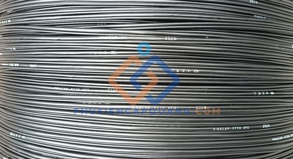 Cáp quang 4Fo thuê bao ống lỏng 