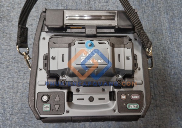 Máy hàn cáp quang Fujikura 68S+ 