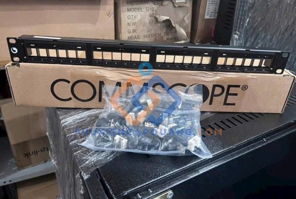 Patch panel 24 cổng mã 9-1375055-2 CAT6 Commscope