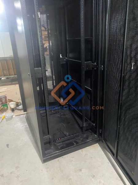 Tủ rack tủ mạng 32U D600
