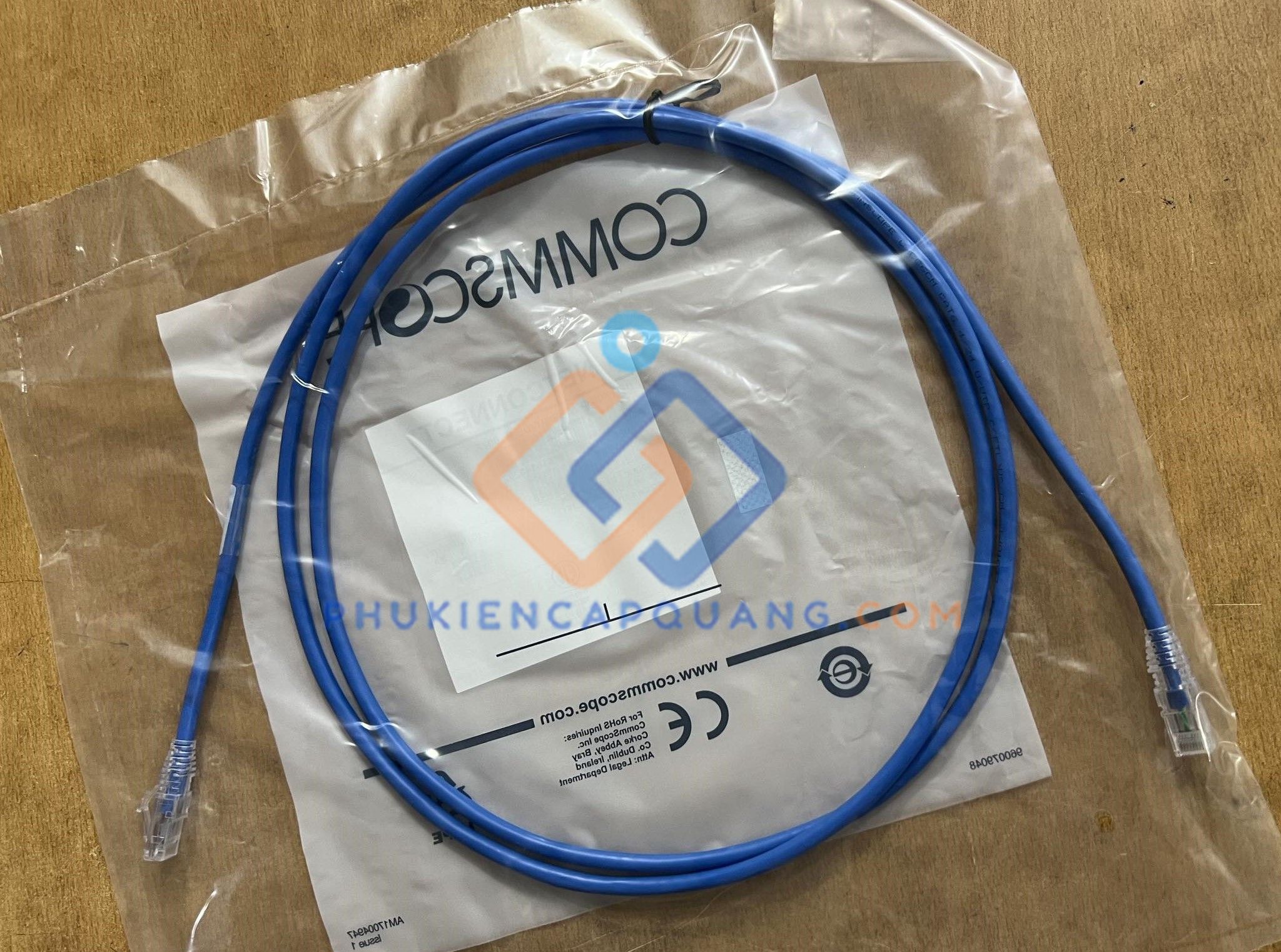 day-nhay-mang-commscope-cat6-1-5m-npc06uvdbbl-005f