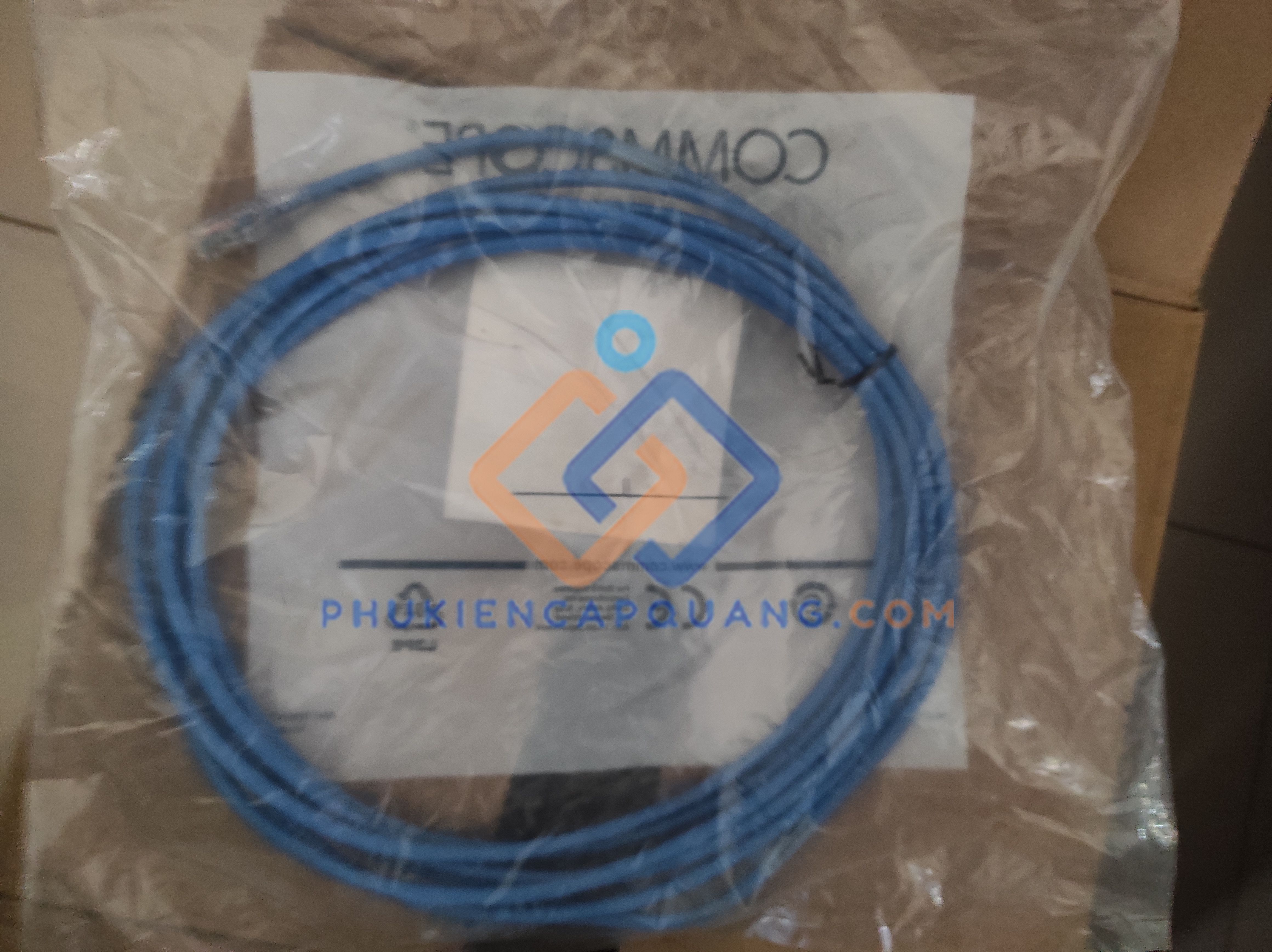 day-nhay-patch-cord-cat6-commscope-npc06uvdb-bl003f-dai-1m