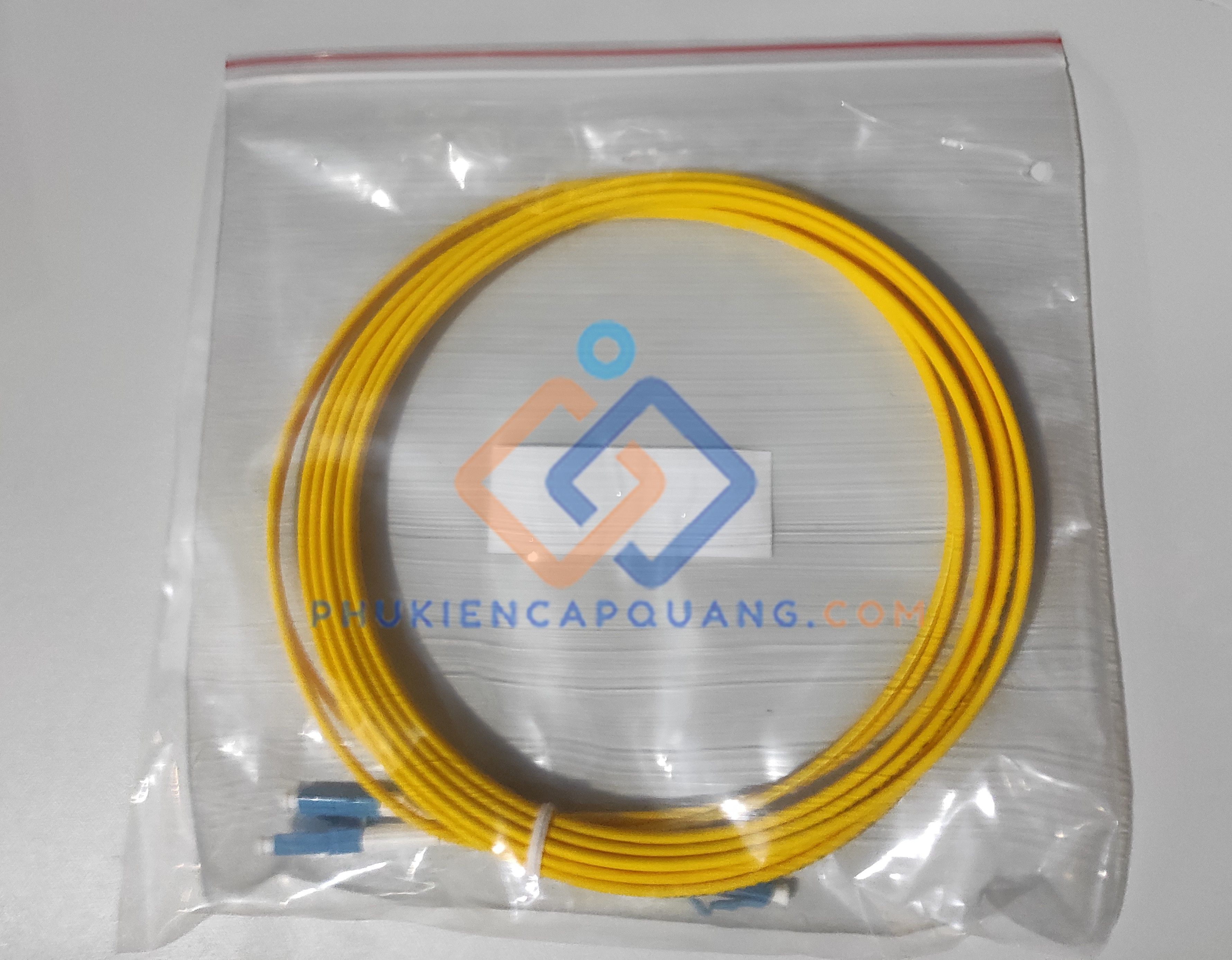 day-nhay-quang-singlemode-lc-upc-lc-upc