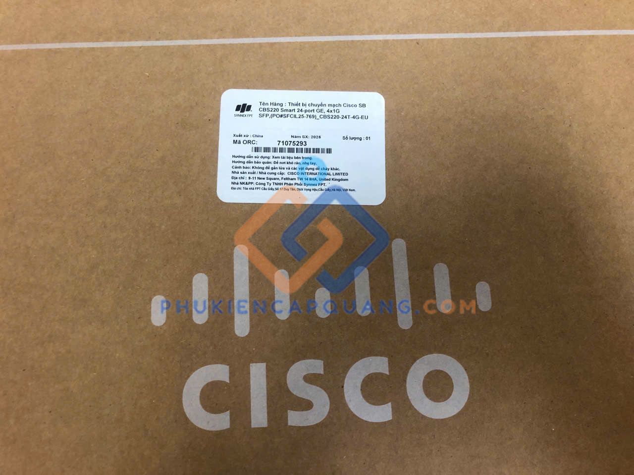 thiet-bi-chuyen-mach-switch-cisco-cbs220-24t-4g-eu-smart-24-port-ge-4x1g-sfp-shared