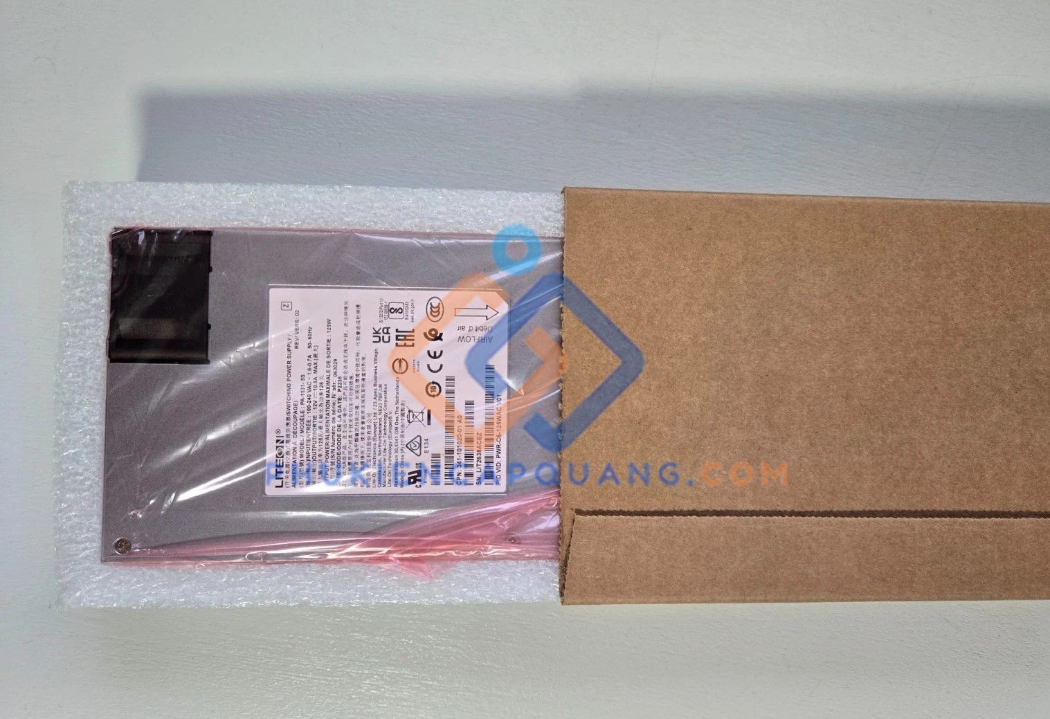 bo-nguon-cisco-pwr-c6-125wac-chinh-hang