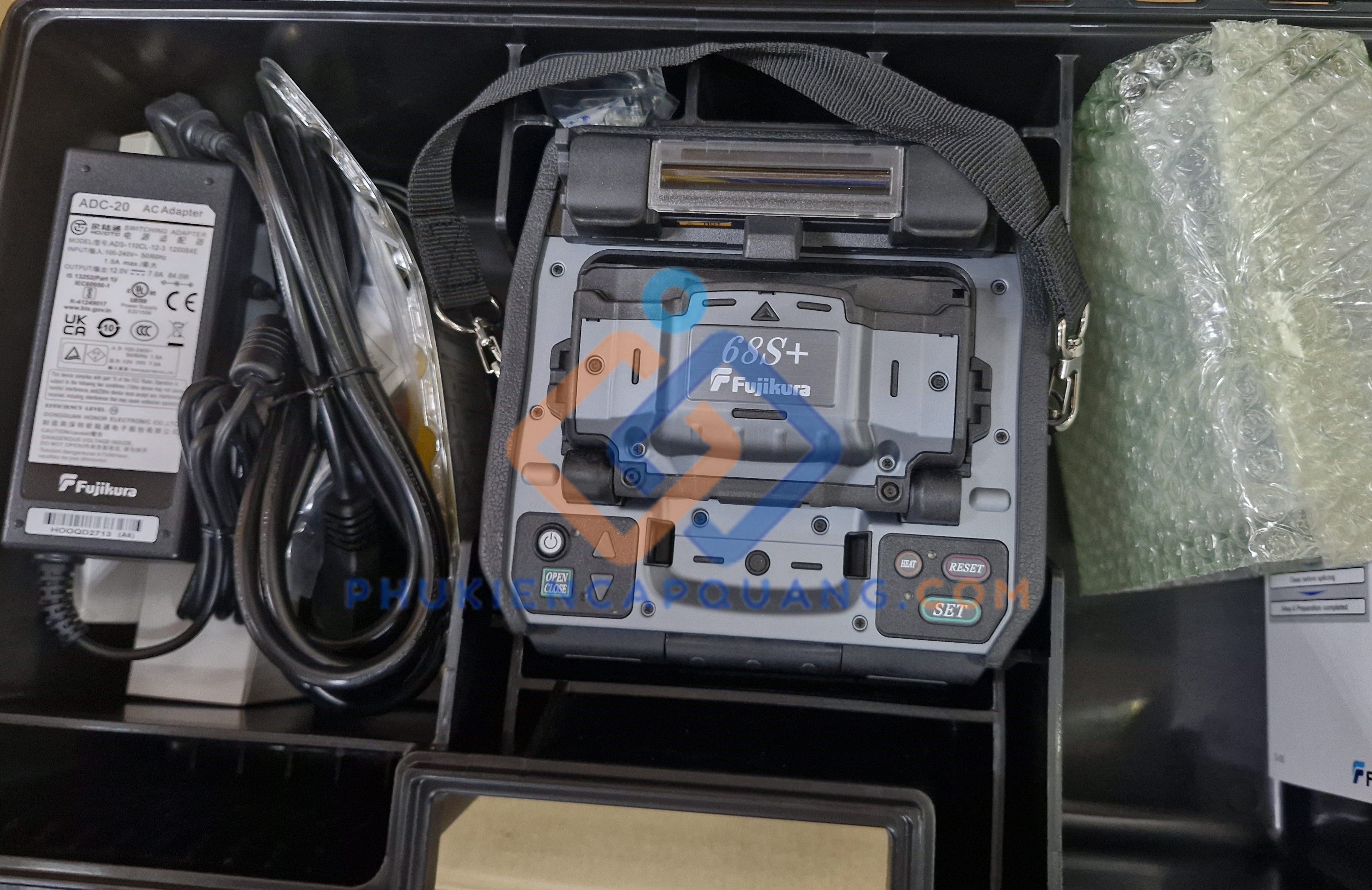 may-han-cap-quang-fujikura-68s