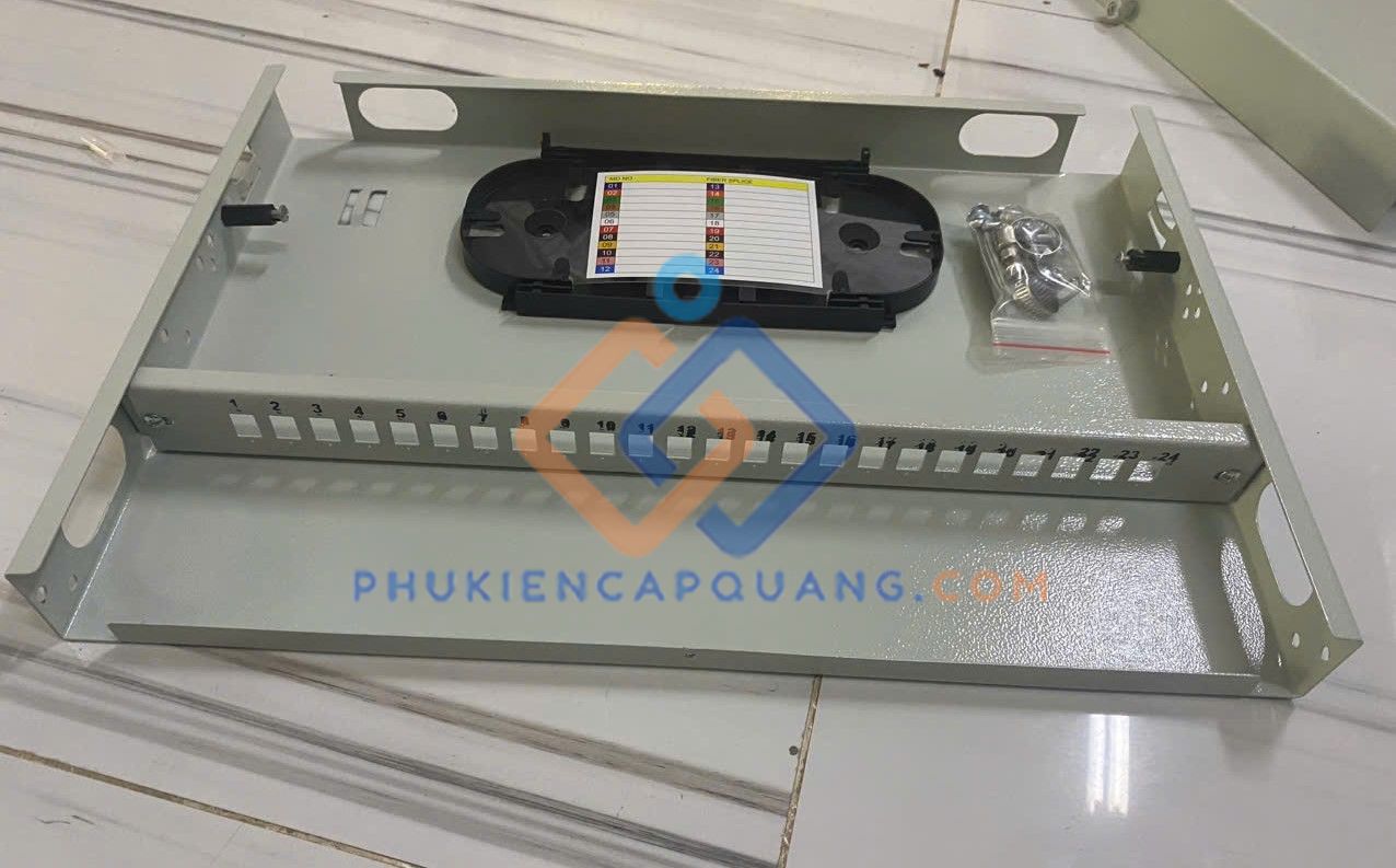 hop-phoi-quang-odf-24-port-om3-lc-upc-gia