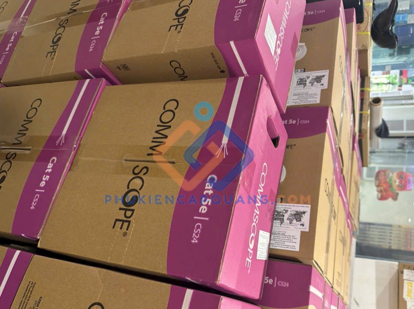 cap-mang-ftp-chong-nhieu-cat5e-219413-2-commscope