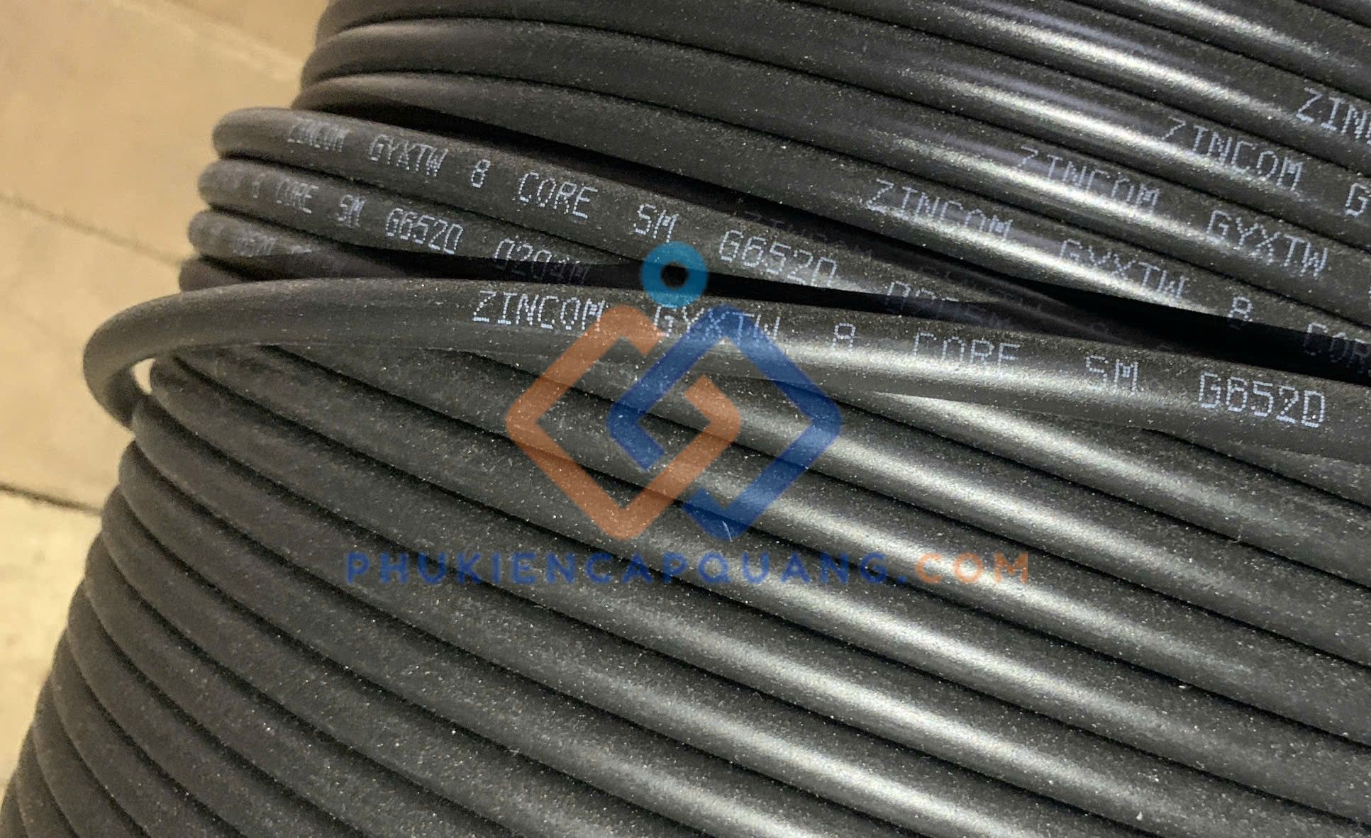 cap-quang-8fo-ngam-zincom-zc-gyxtw-8c-sm-g652d-gia