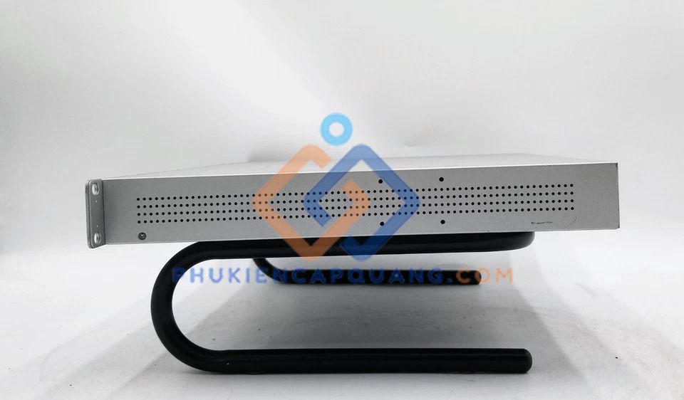 Switch POE là gì? Tìm hiểu tính năng và ứng dụng của Switch POE